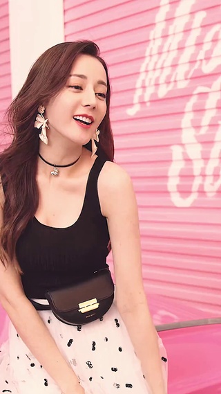 迪丽热巴高清修复版动态壁纸