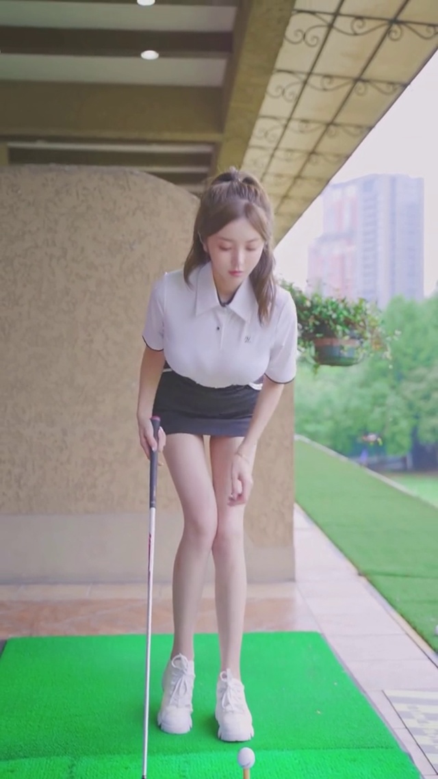 高尔夫美女